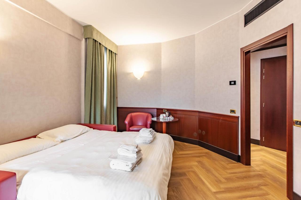 Hotiday Hotel Milano Turro Εξωτερικό φωτογραφία