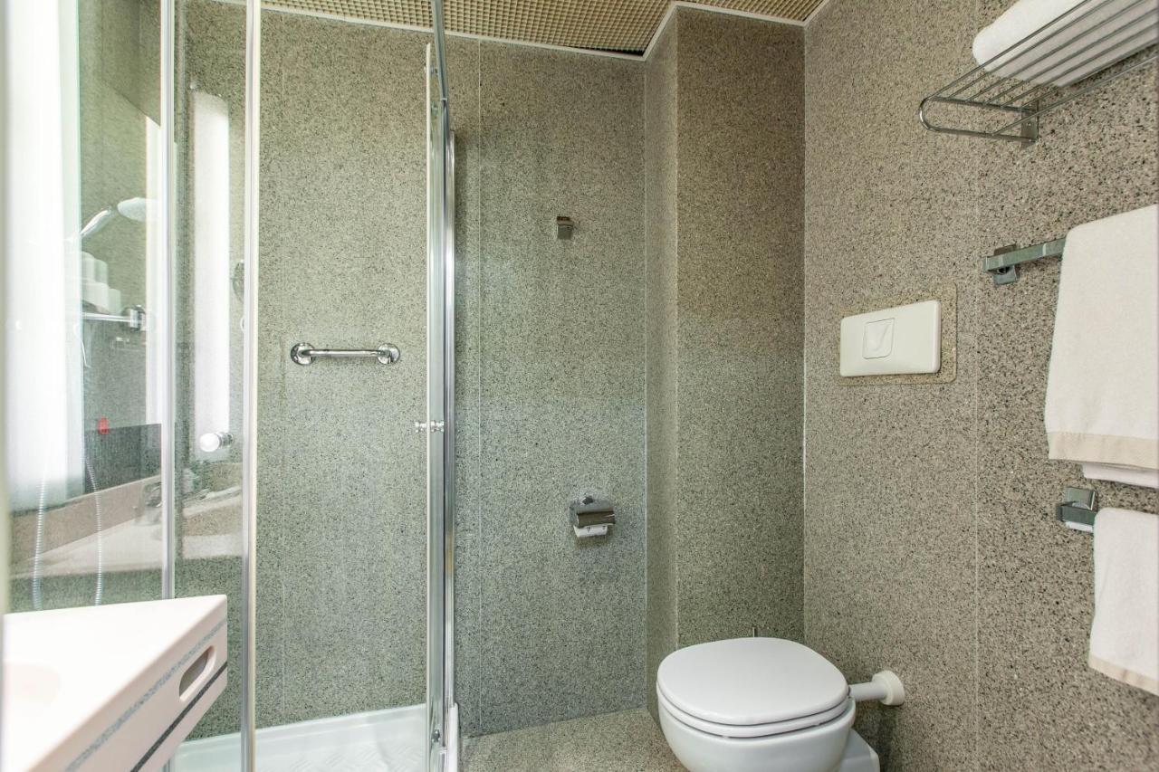 Hotiday Hotel Milano Turro Εξωτερικό φωτογραφία